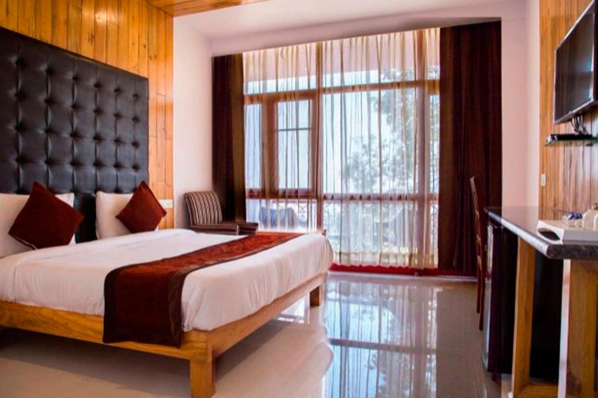 Blue Pine Resort Lansdowne Eksteriør bilde