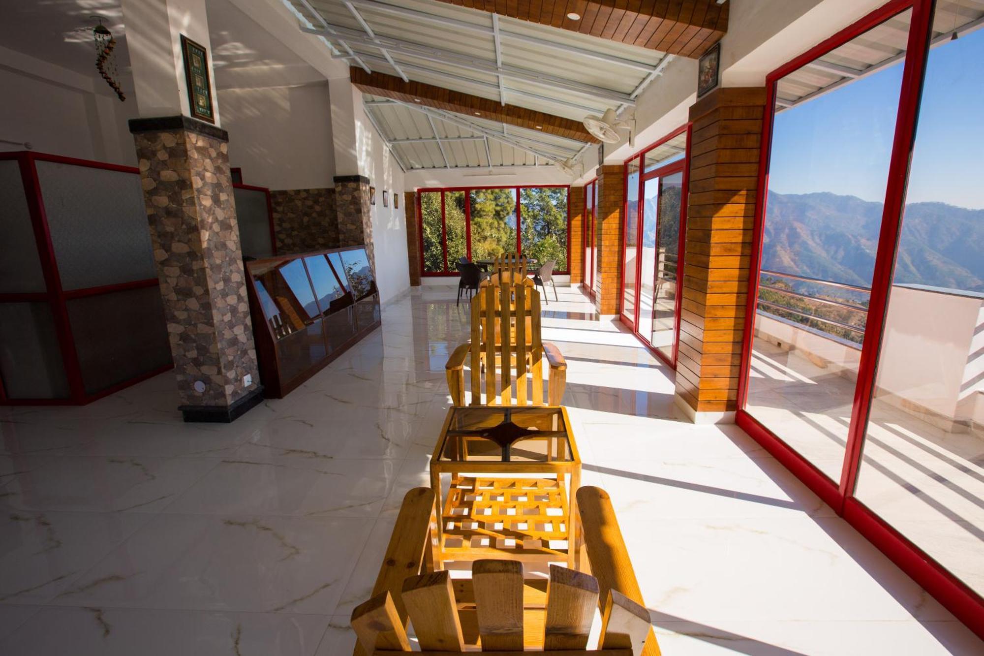 Blue Pine Resort Lansdowne Eksteriør bilde